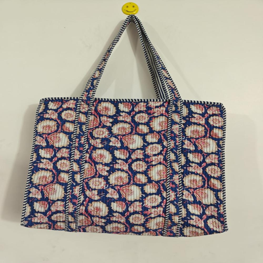 Quilted Tote Bag at Best Price in Jaipur, Rajasthan | Creative Fashion