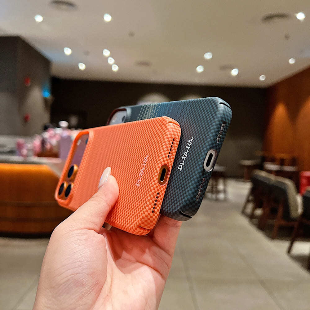 Mobile Carbon Stealth Grid Phone Case