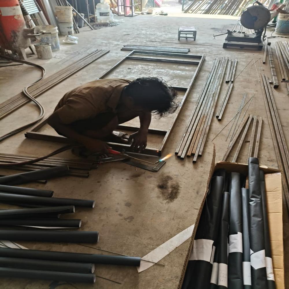 Fabrication Frames Works