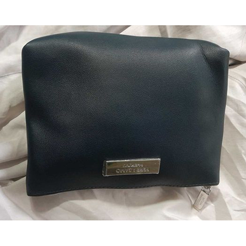 Black Hand Bag