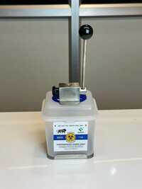 1Ltr Needle Cum Syringe Hub Distroyer with Sharp Container