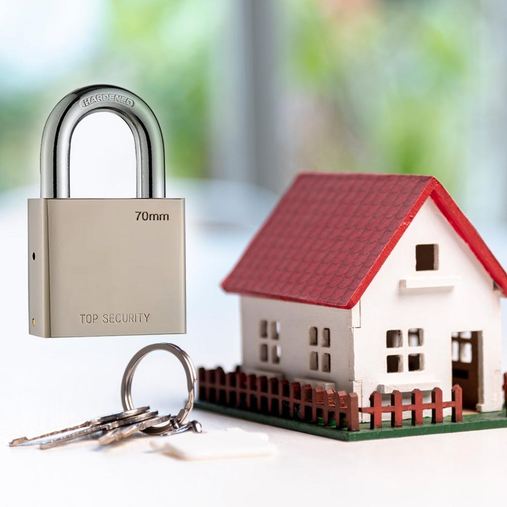 Heavy Steel Premium Square Padlock 70mm with 4 Keys Hardened Shackle for Doors