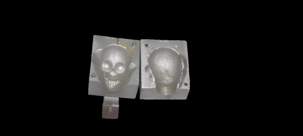 Skull Mold - Food-grade Silicone & P20 Steel, 12x8x4 Cm, Black/gray, 4 Cavities, Non-stick Flex Release