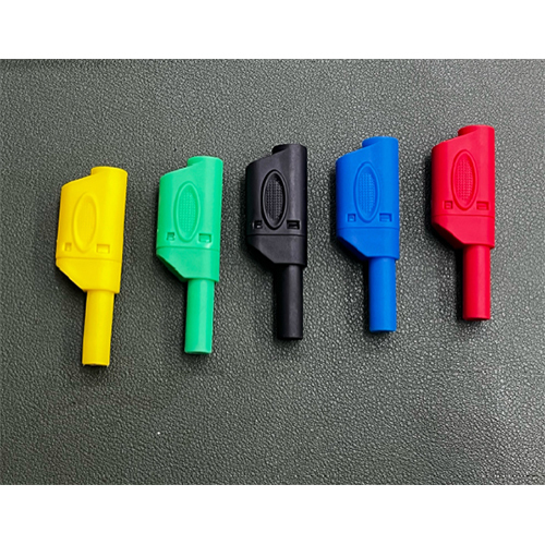 S-197 4mm Sheathed Banana Plug