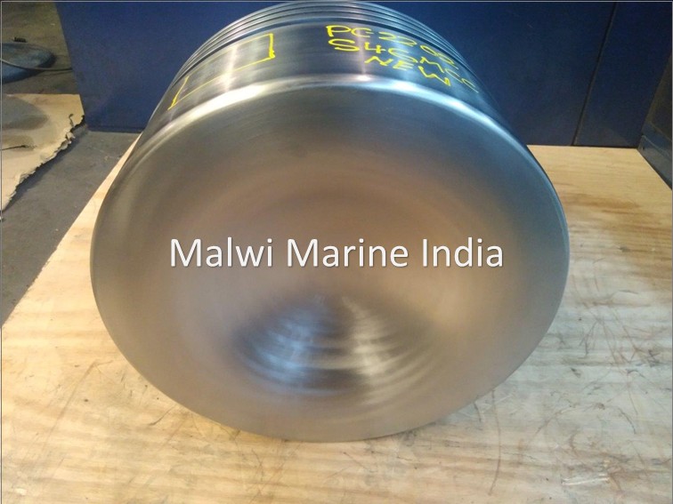 3. MAN B&W - S46MCC - PISTON CROWN - SKIRT - ROD - RING