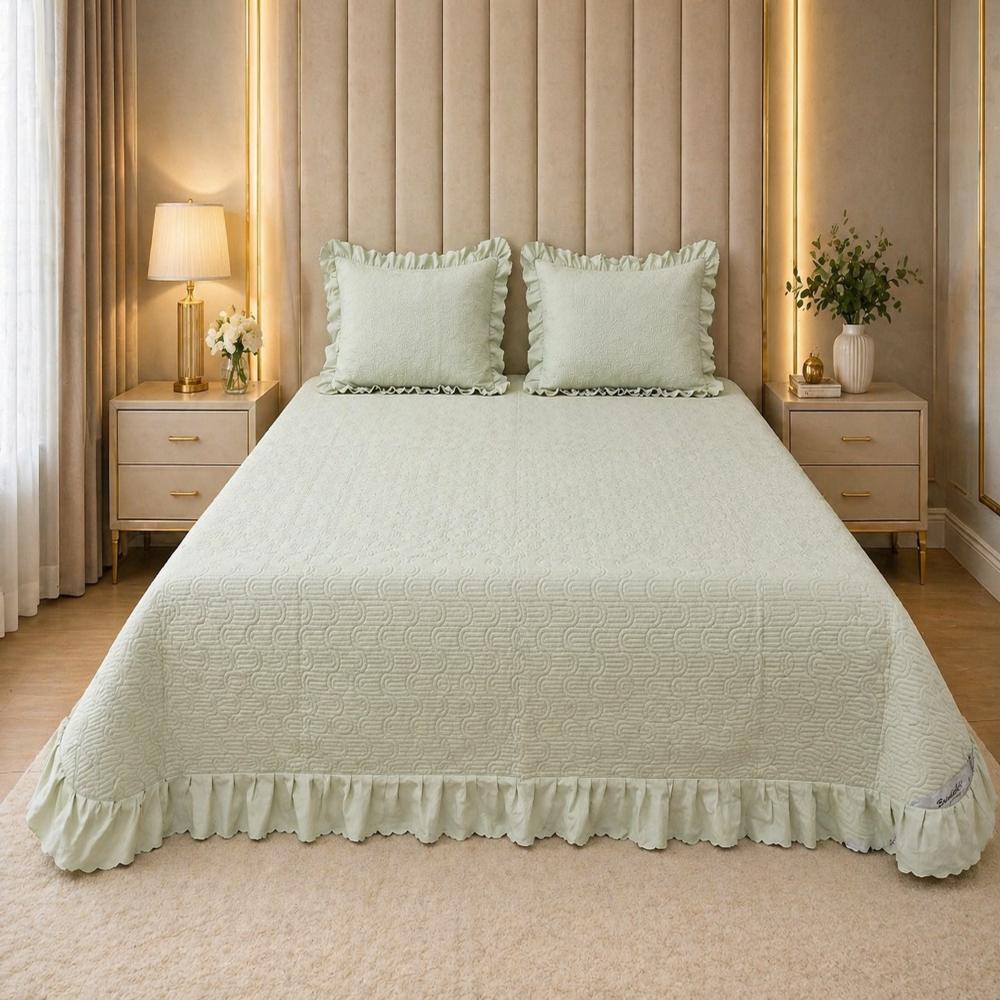 Alice Bedcover