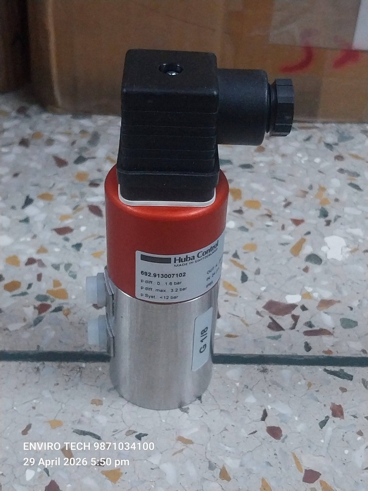 Huba Control 692.913007102 DIFFERENTIAL PRESSURE TRANSMITTER