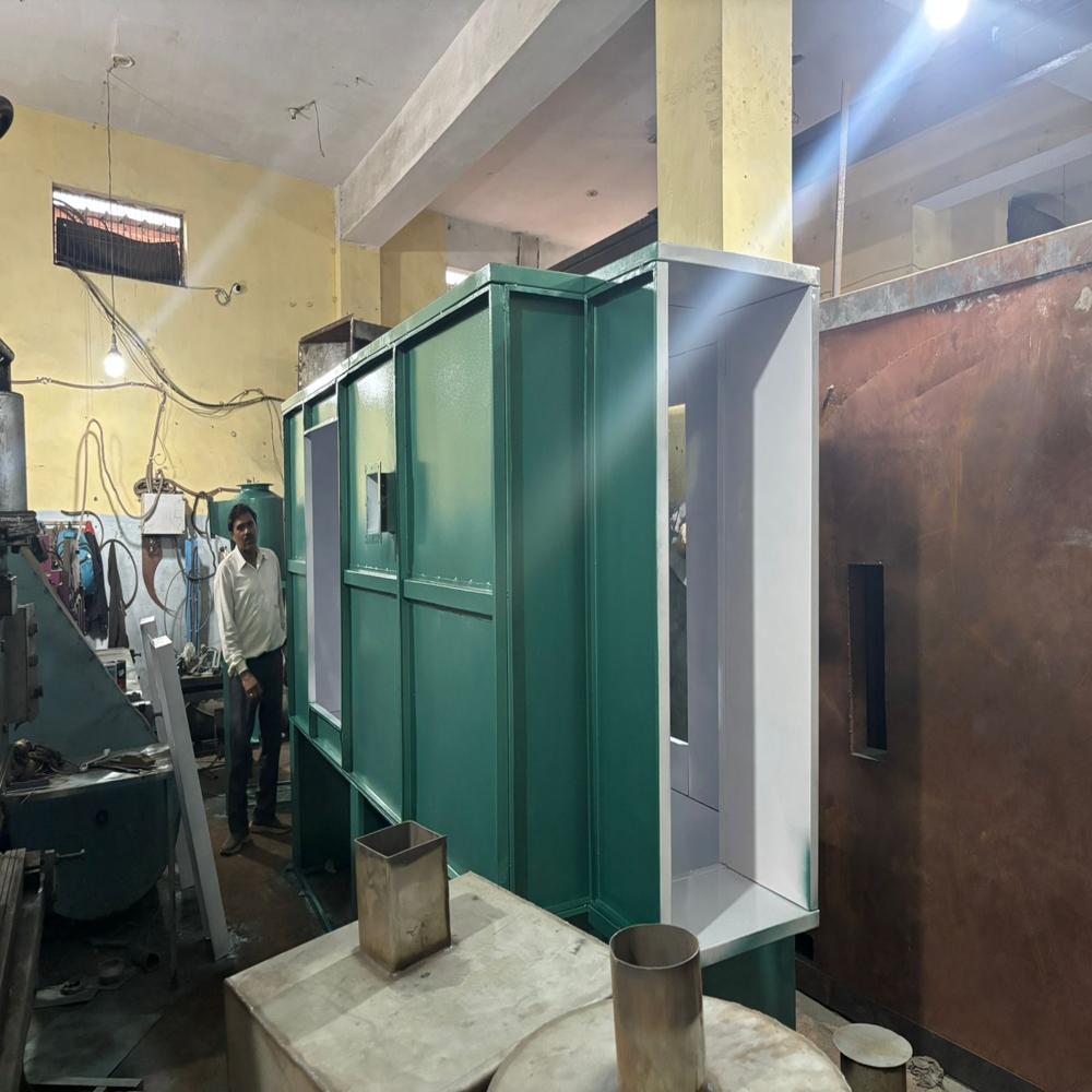 Powder Coating Paint Booth - Color: Multicolor