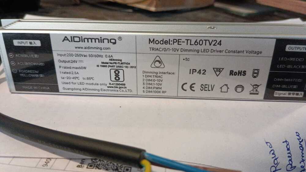 Pe tl60tv24 Aidimming 24v 60w Dimmable LED Driver