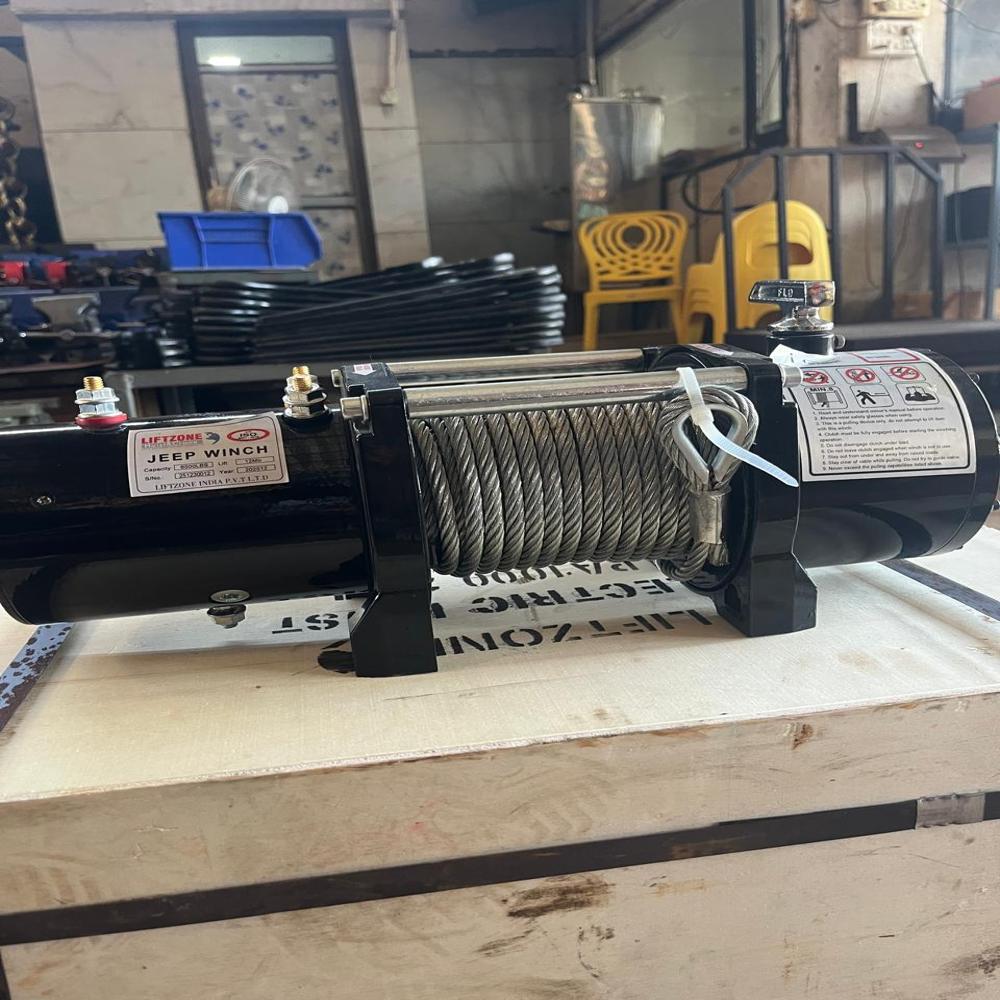 JEEP WINCH 6500 LBS