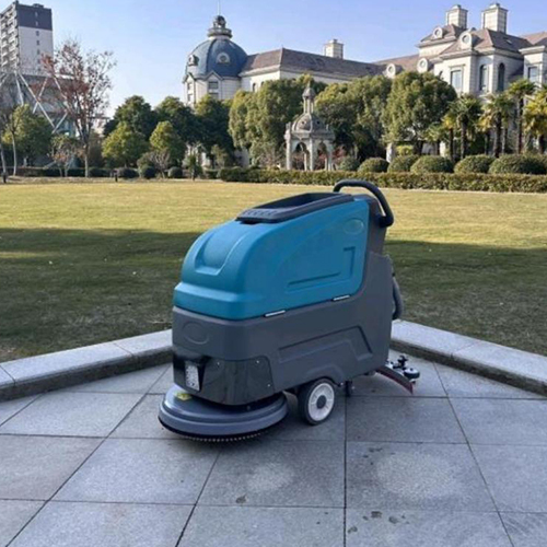 Floor Scrubber - Features: High Performance