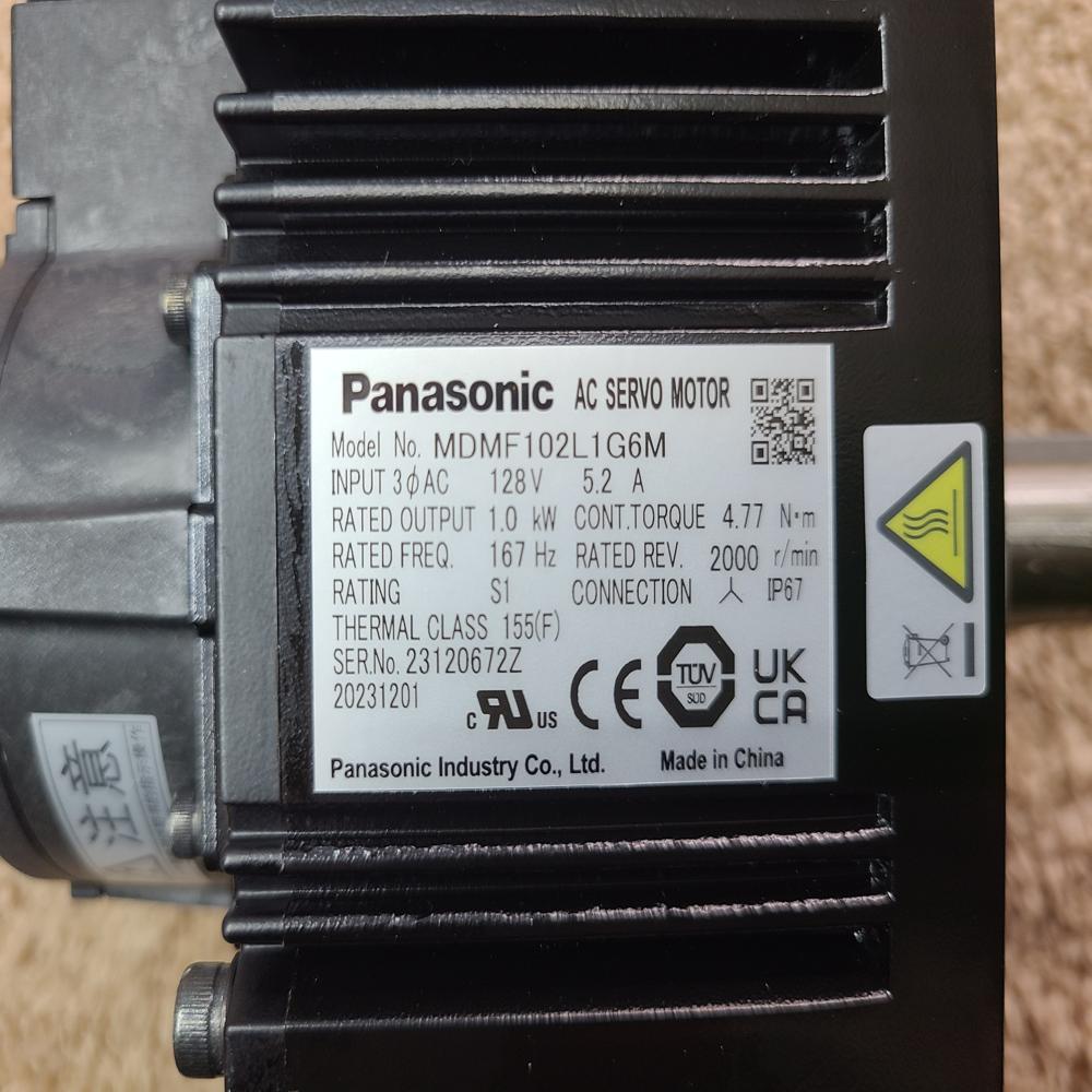 MHMF102L1G6M Panasonic A6 1000W Motor  Torque Nm - 4.77, RPM - 2000