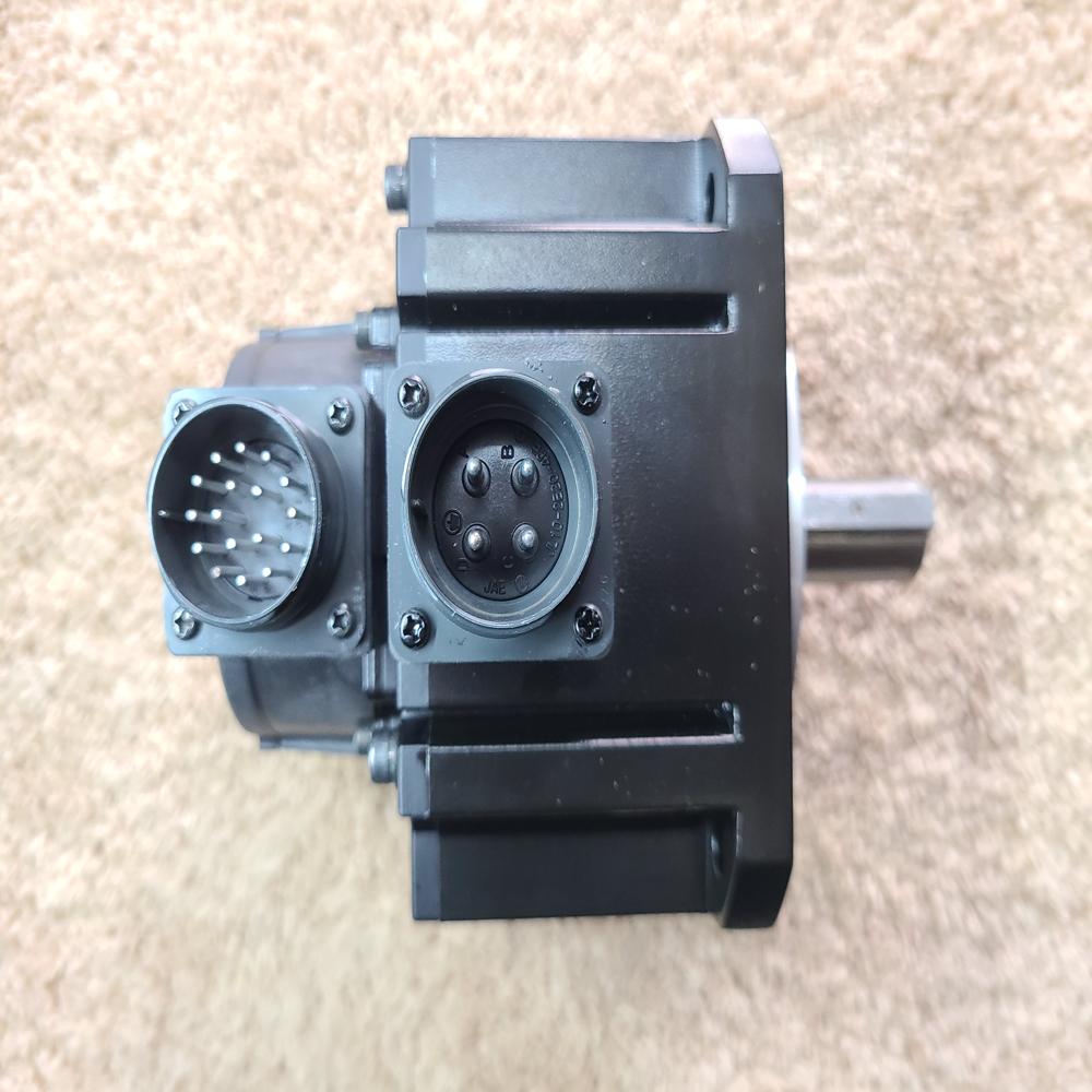 MHMF102L1G6M Panasonic A6 1000W Motor  Torque Nm - 4.77, RPM - 2000