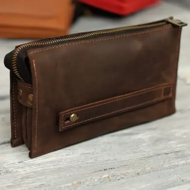 Lpc-01 Pouch Clutch