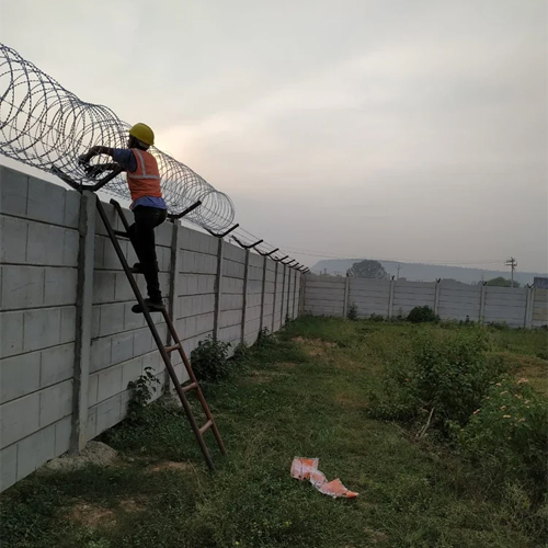9 Feet Precast Compound Wall