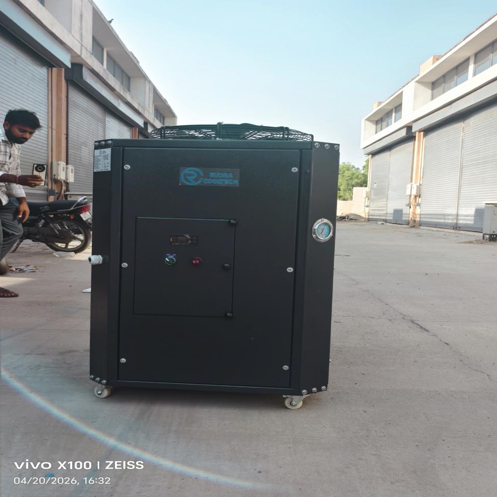 1 Tr Air Cooled Water Chiller Manufacturer In India | Industrial Mini Water Chiller - Cooling Coil Material: Copper