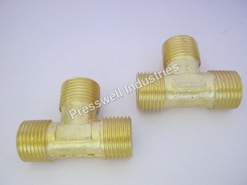 पीतल की टी