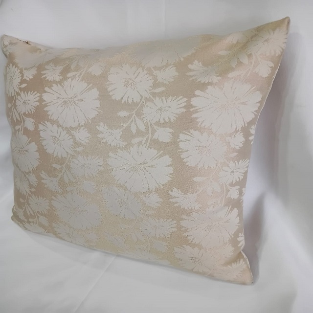 pabble cushion cover