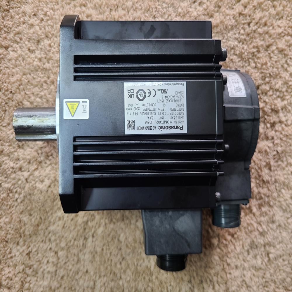 MHMF302L1G6M    Panasonic A6 3000W Motor , Torque Nm - 14.3, RPM - 2000