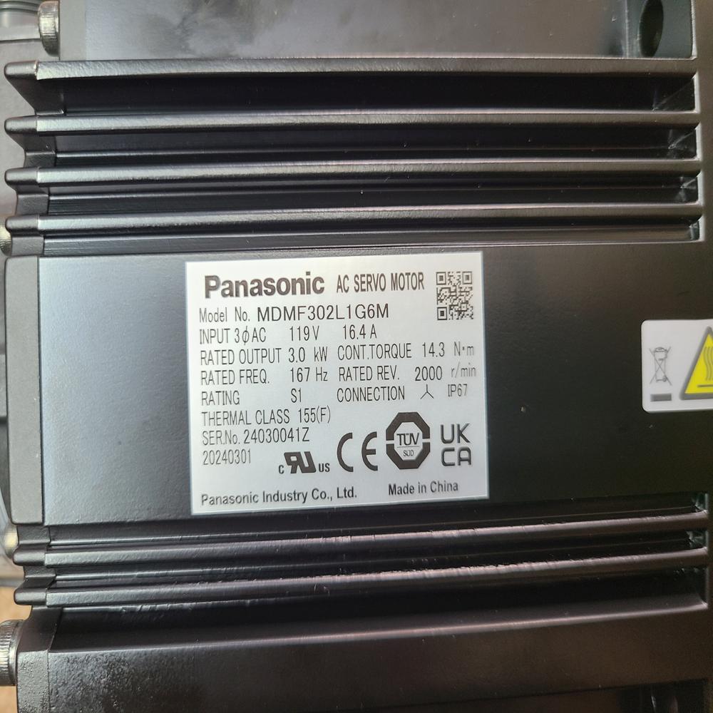 MHMF302L1G6M    Panasonic A6 3000W Motor , Torque Nm - 14.3, RPM - 2000