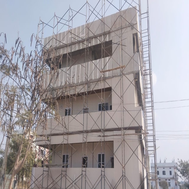 Everest Rapicon wall panel