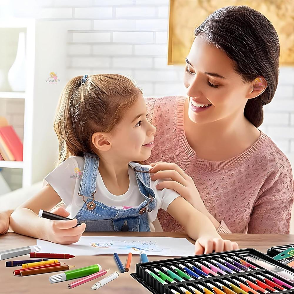 150 PCS Art Set