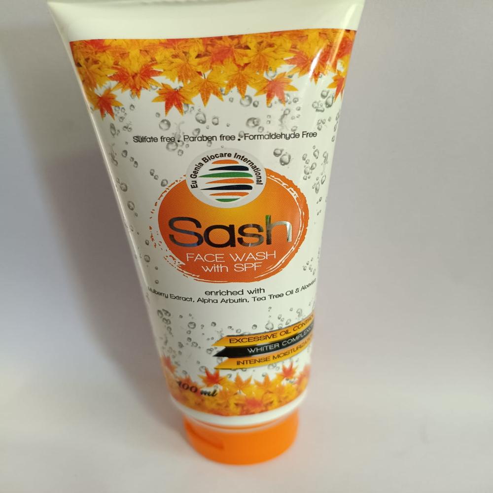 Sash Spf Face Wash Easy To Use
