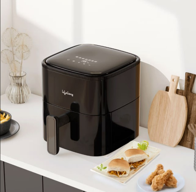 Lifelong 4.2 Litre Digital Air Fryer | Touch Control, 7 Preset Menu, Detachable Handle, Non-Stick Basket, Rapid Air Technology | Oil-Free Cooking for Grilling   LLHFD442