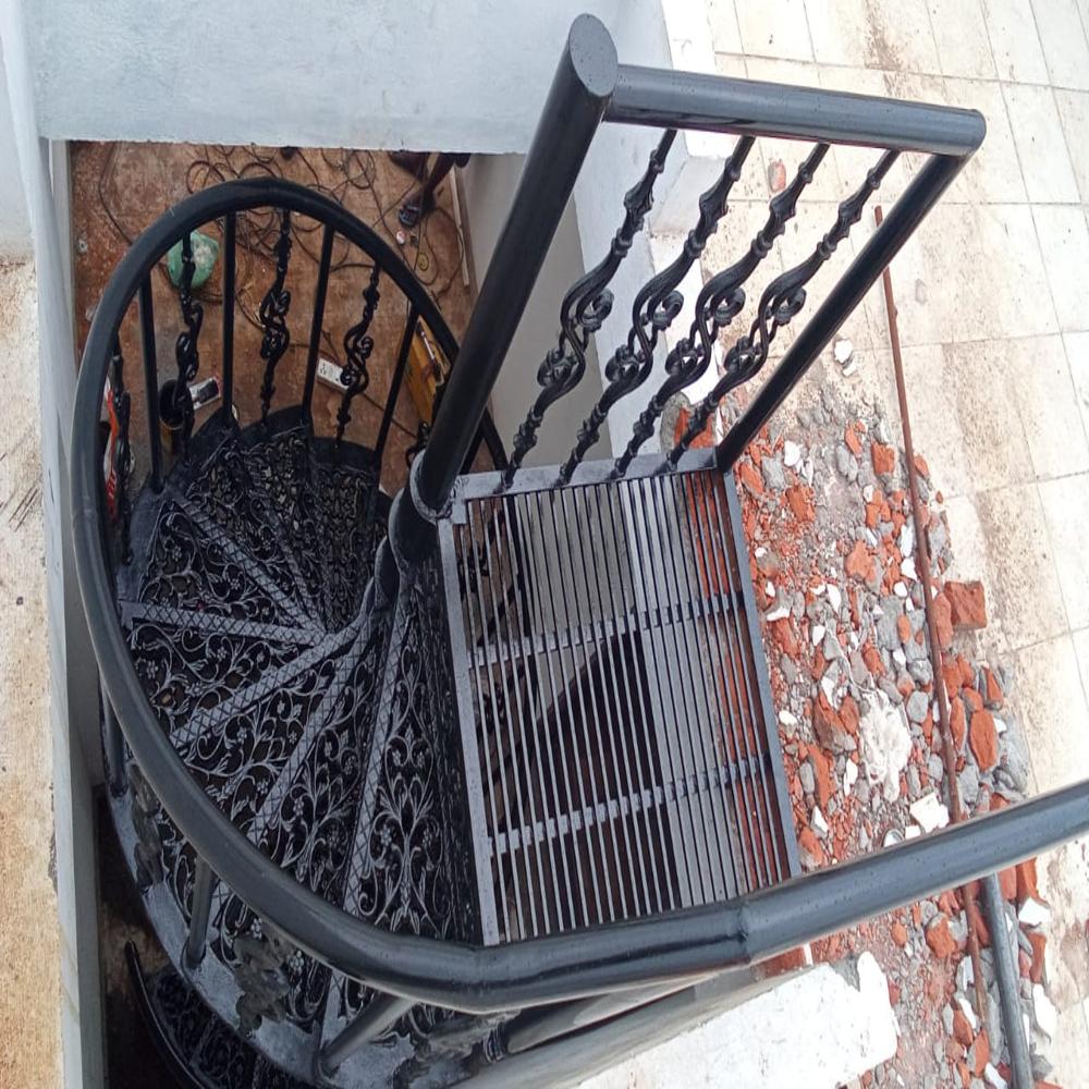 Spiral Staircase