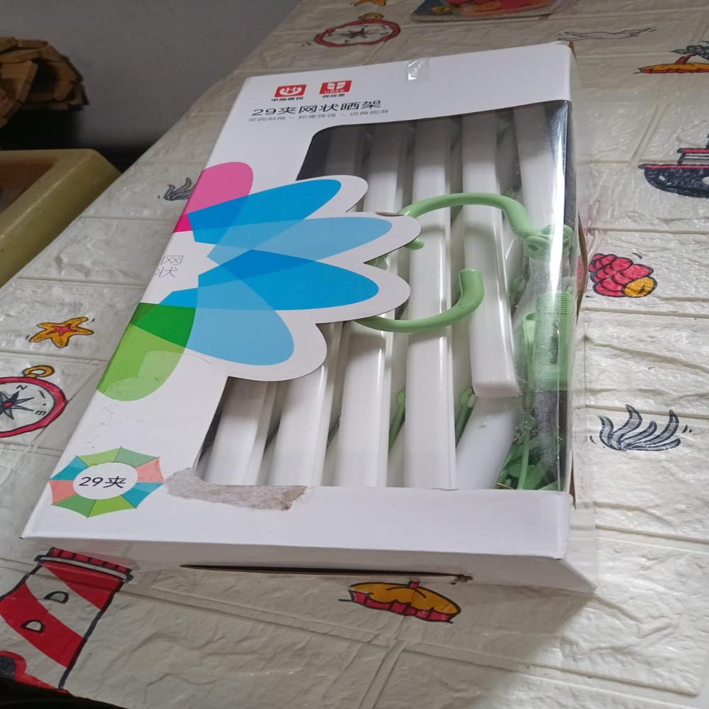 Adjustable Clothes Hanger with 29 Clips  Windproof Dryer Rack