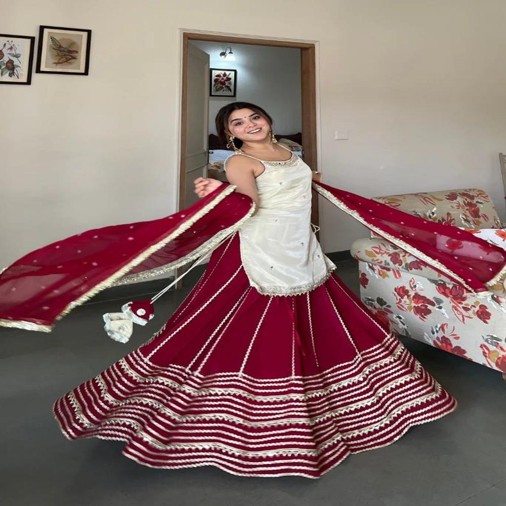 Women's ethnic wear 