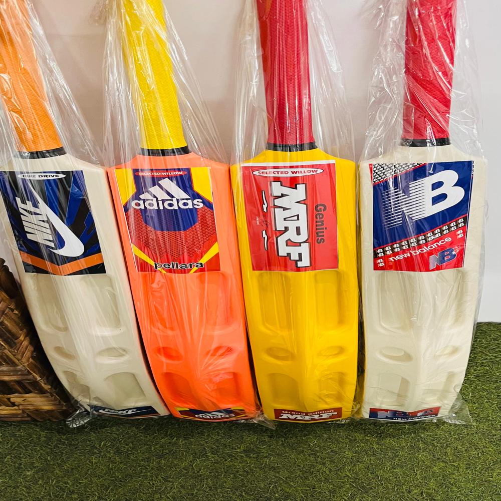 Hard Plastic Scoop Bat - Application: -