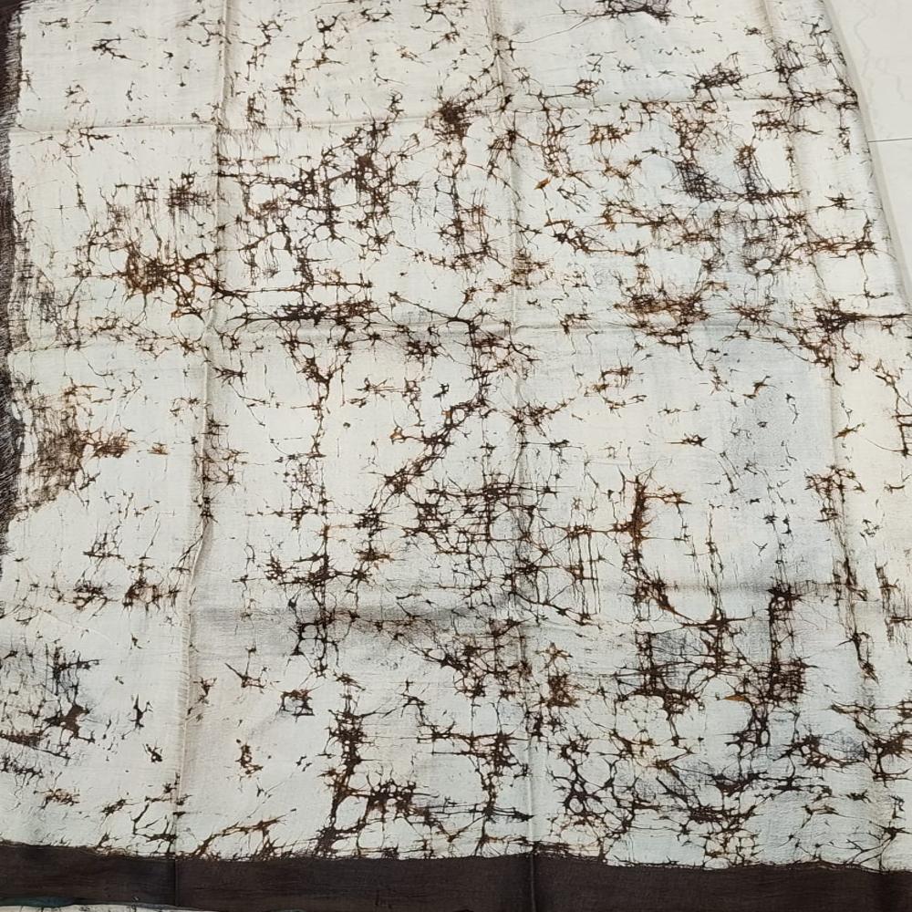 Hand batik on Bishnupuri Katan silk saree 