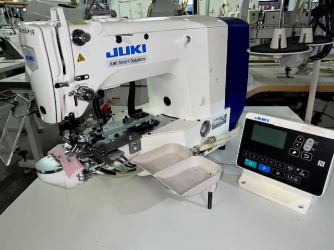 JUKI L-1903BN Button Hole Sewing Machine