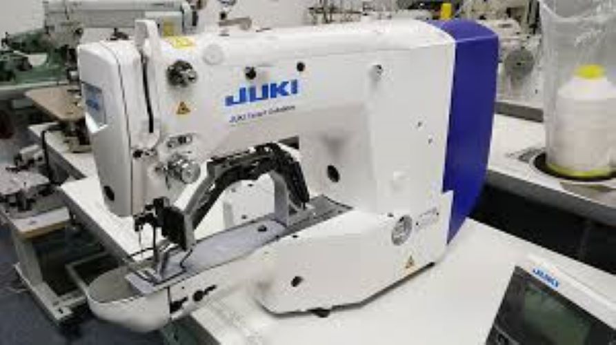 JUKI L-1903BN Button Hole Sewing Machine