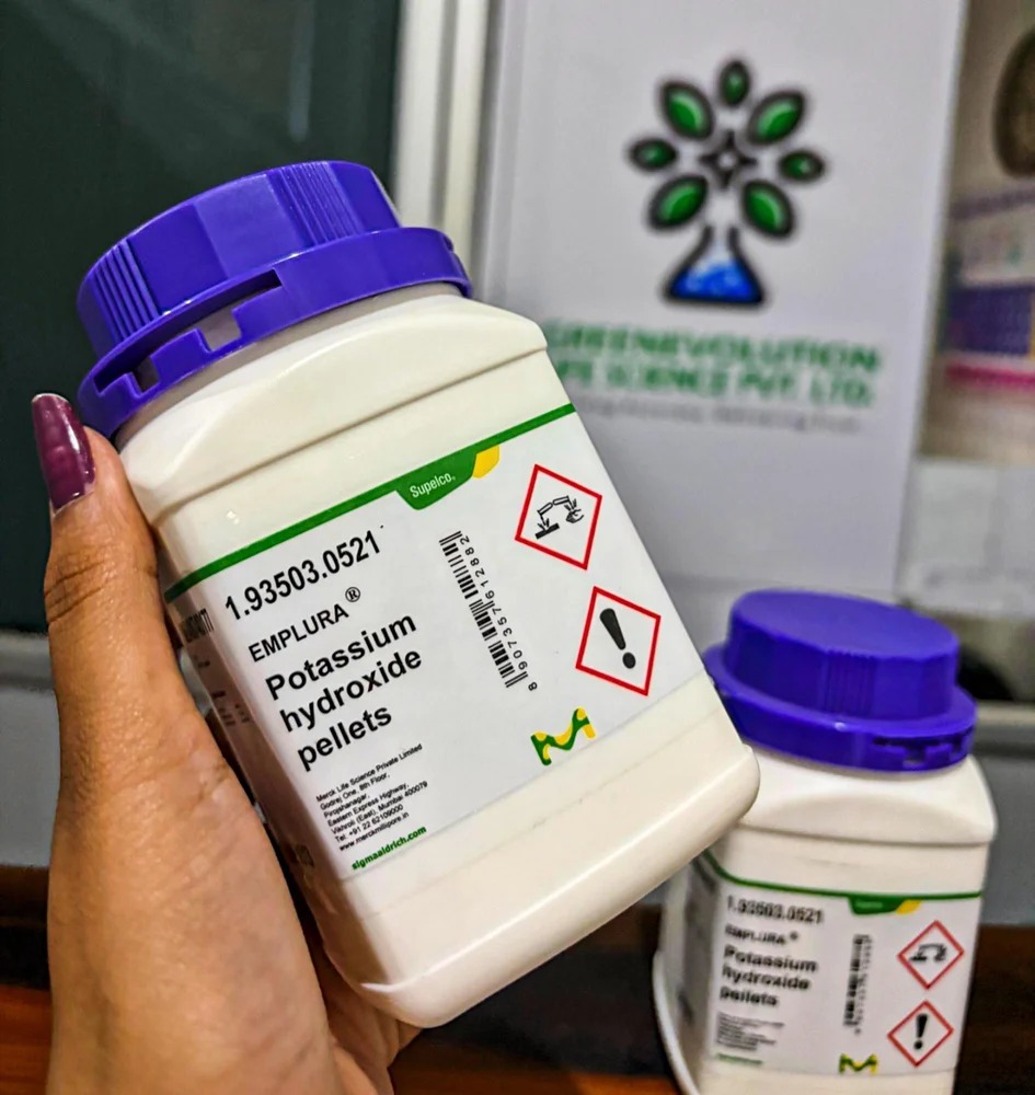 Merck Potassium Hydroxide Pellets EMPLURA