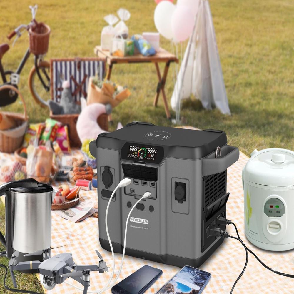 SR Portables Minotaur Hand Held Lithium Solar Generators