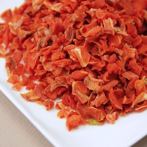 Dried carrot