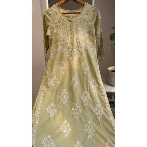 Mul Cotton Chikankari Kurti