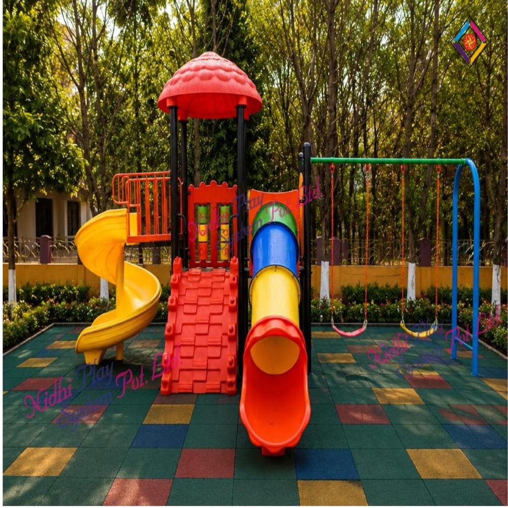 Outdoor Multi Play Station - Capacity: Multiple Children (Approx. 10-15)