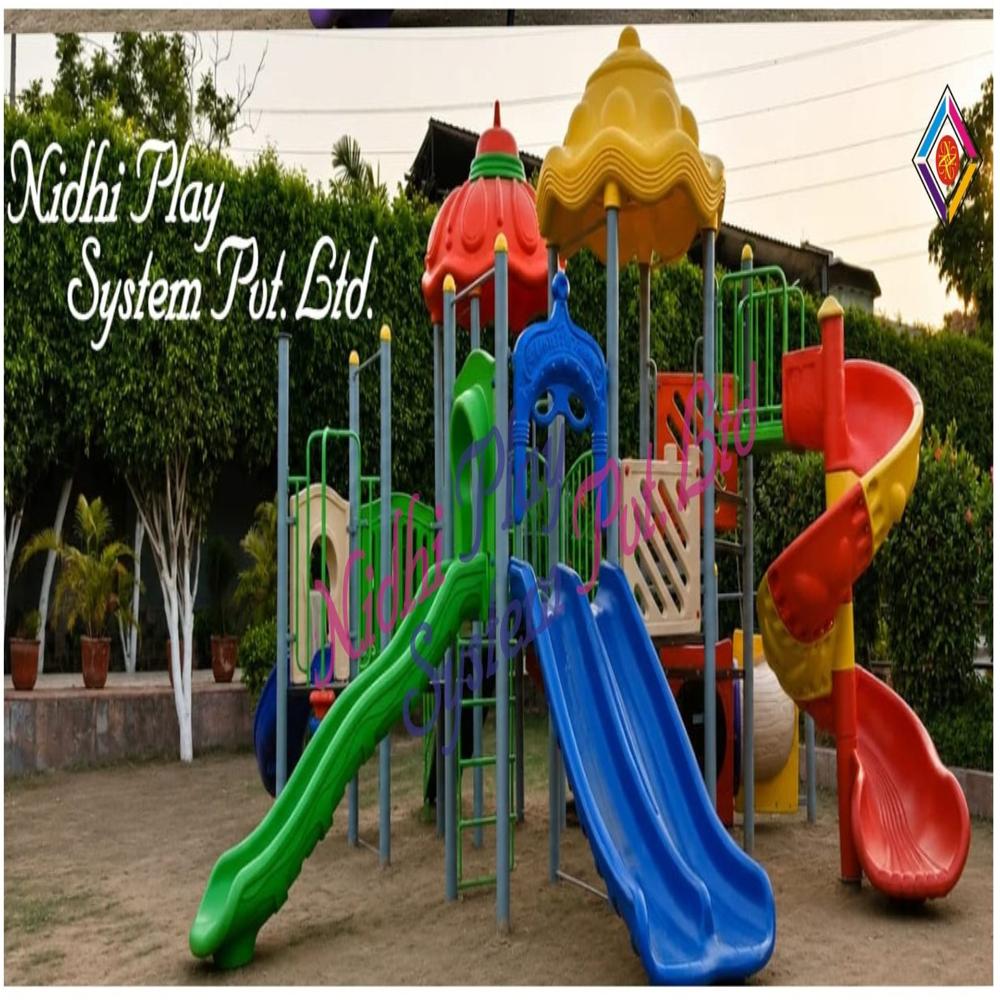 Gi And Lldpe Outdoor Multiplay Station - Capacity: 15-20 Children