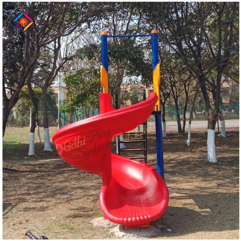 Outdoor Play Equipment Lldpe Spiral Slide