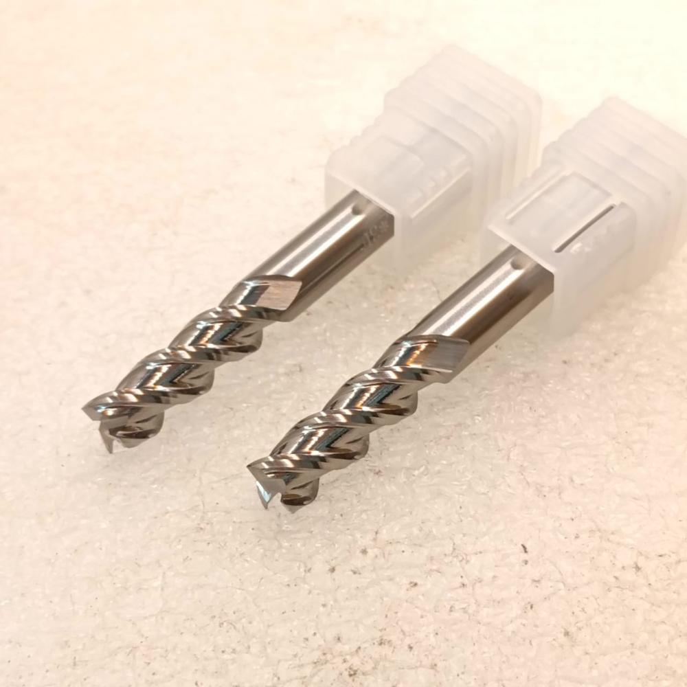 45ALE 5.0x30xD5x100-3F Polished 