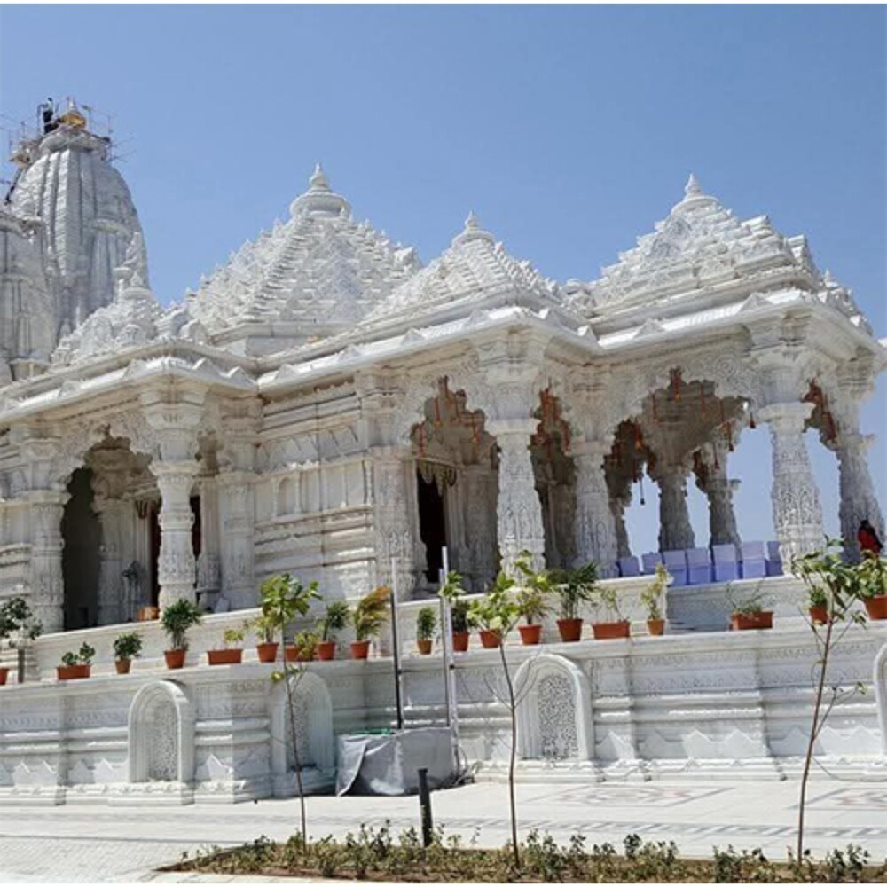 Sandstone Temple - Color: White