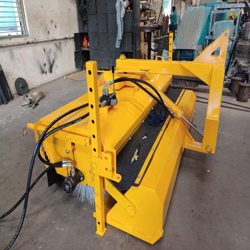 Hydraulic Road Broomer Machine
