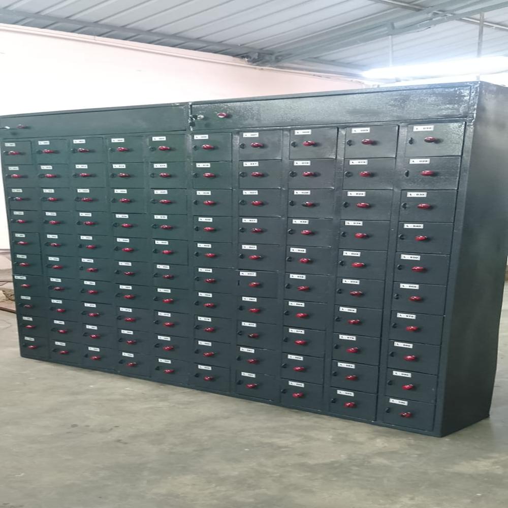 MIcroleaf Cellphone locker