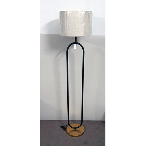 Black And Gold Finish Floor Lamp - Color: Silver
