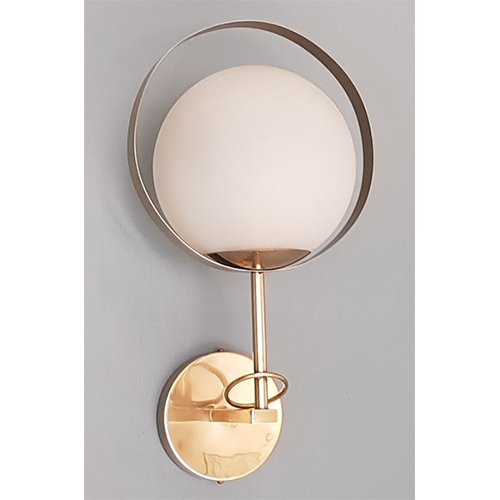 Gold Finish Decorative Wall Light - Color: Black And Clear