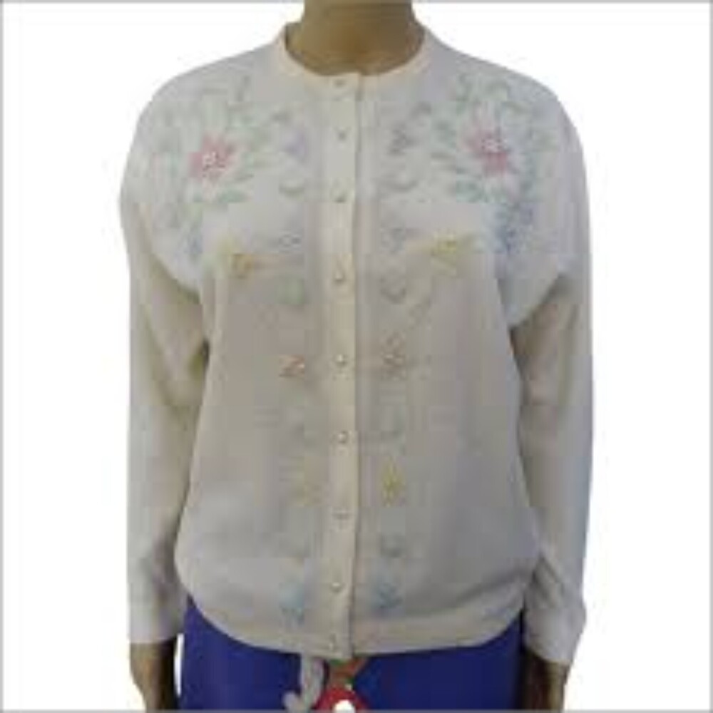 Ladies Grey Full Sleeve Woolen Cardigan