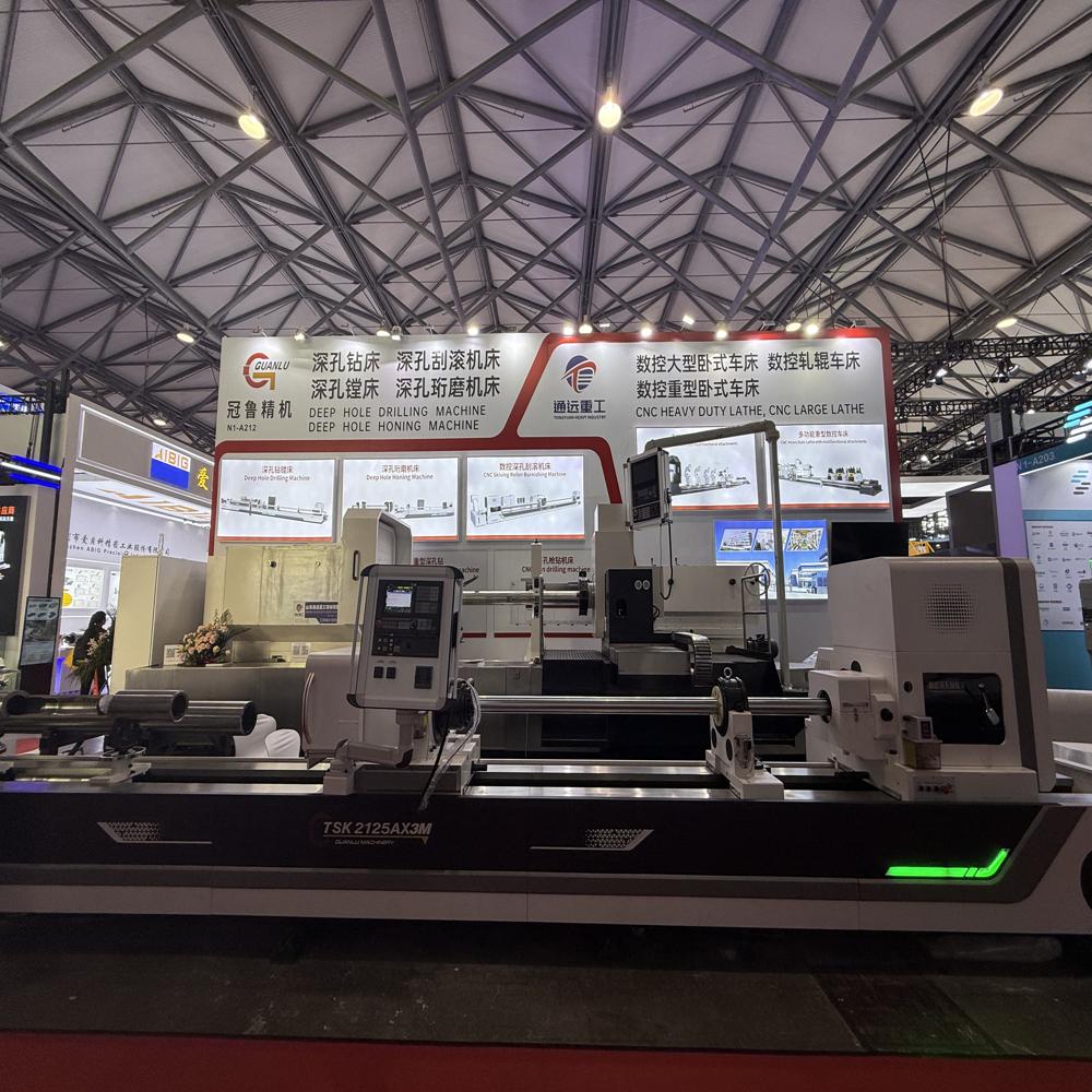 High-Rigidity CNC Machine for Heavy-Duty Roll MachiningCK84100 CNC Roller Lathe